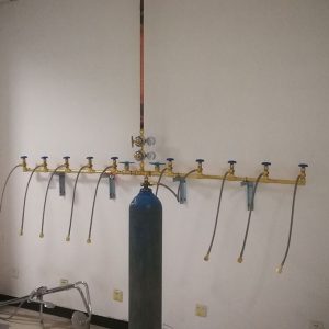 安装医院气体汇流排时的注意事项