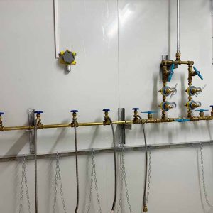 医用氧气汇流排气瓶更换时间及规范操作流程